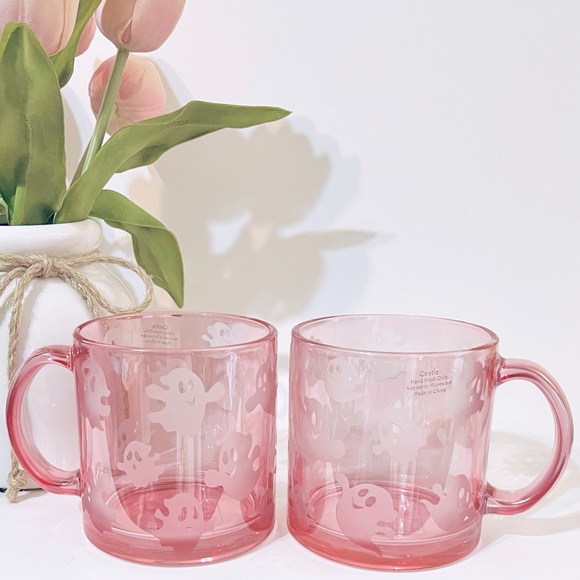 💕👻 Set of 2 Pink Glass Ghost Mugs - Picture 3 of 5
